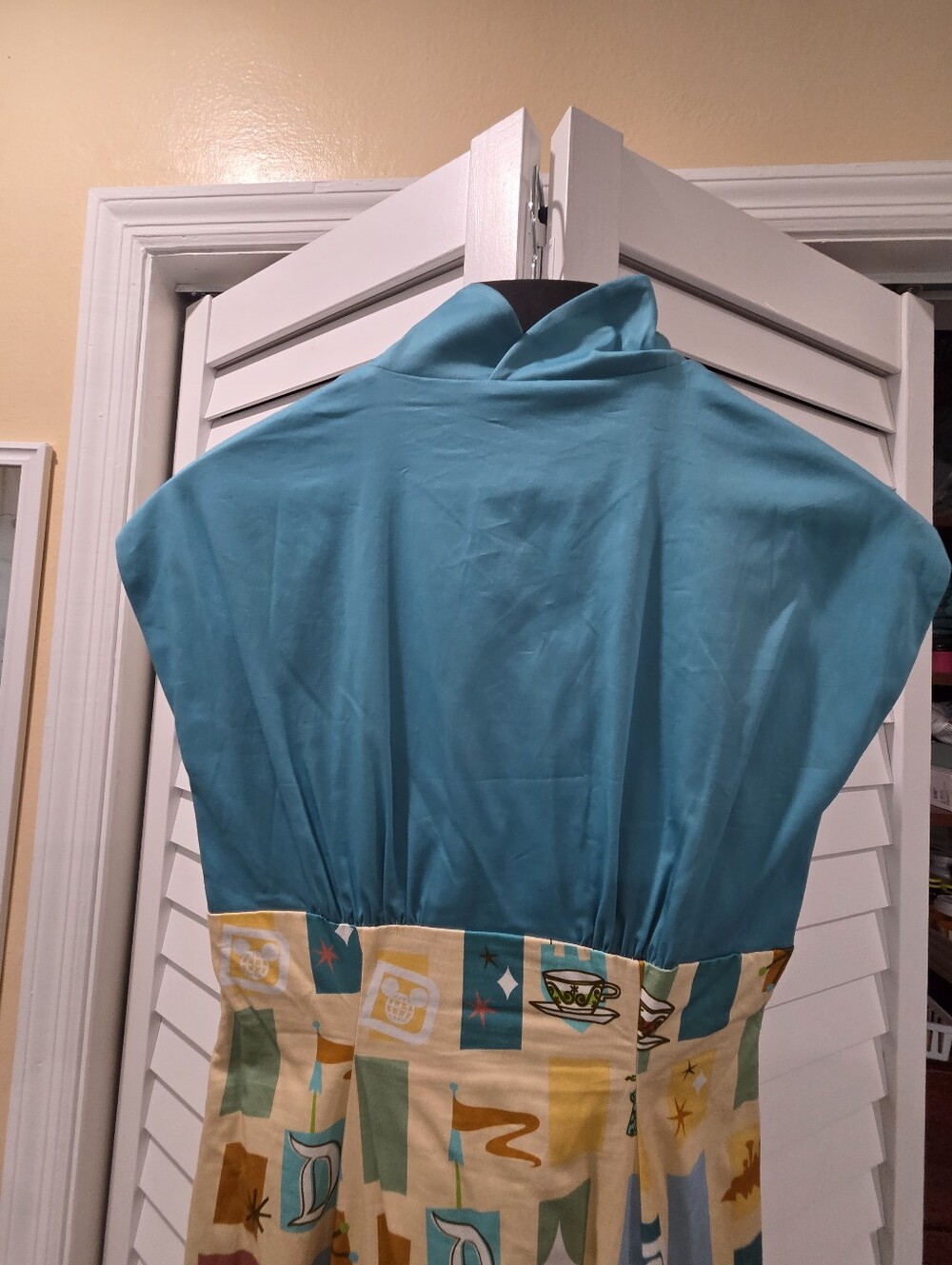Disneyland Dapper Dress - Picture 9 of 9